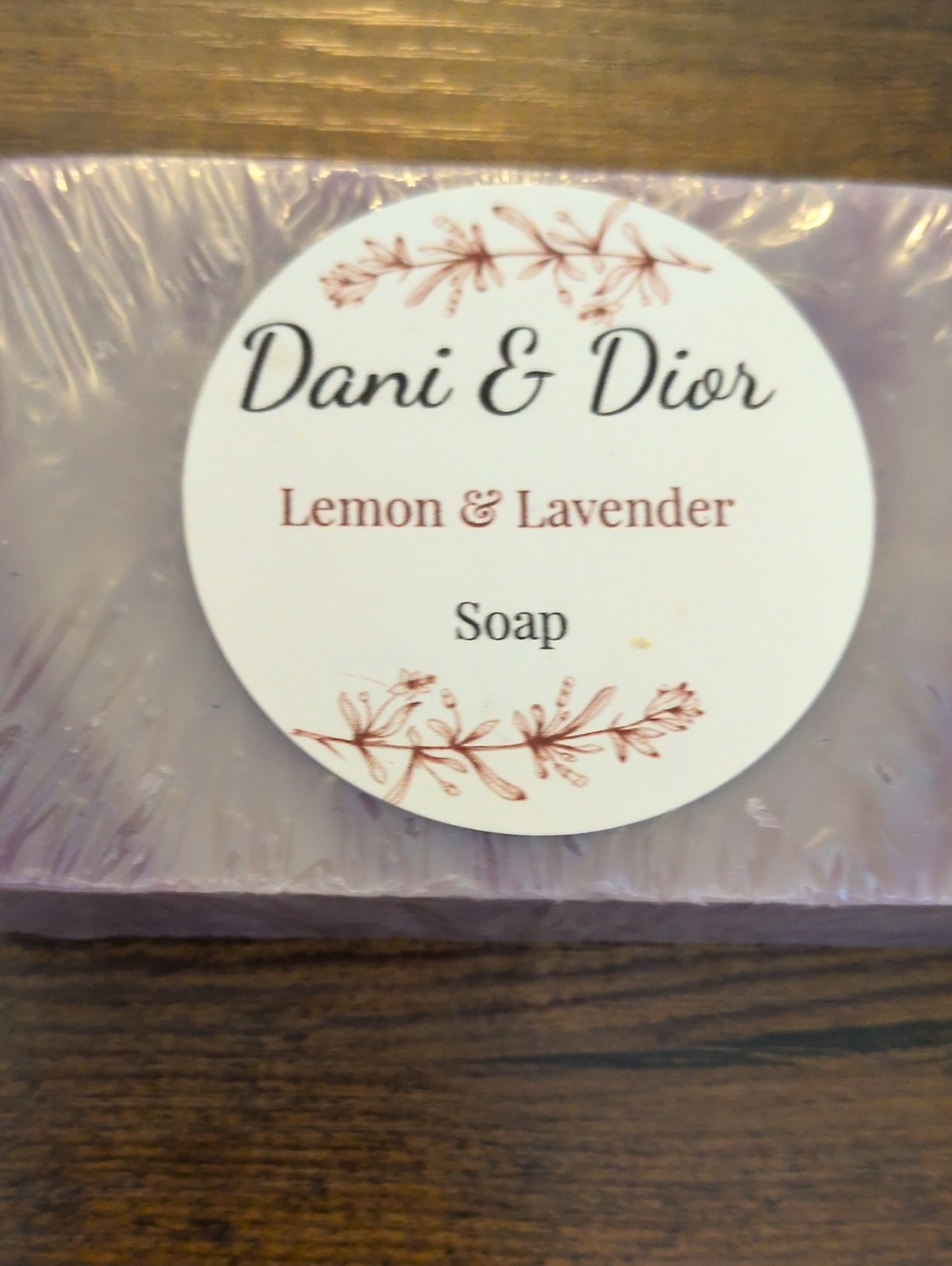 DANI & DIOR Lemon & Lavender Soap -